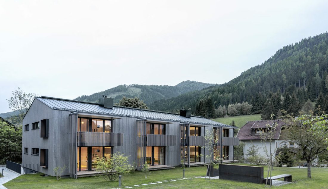 das-graue-schaf-garten-und-feuerstelle